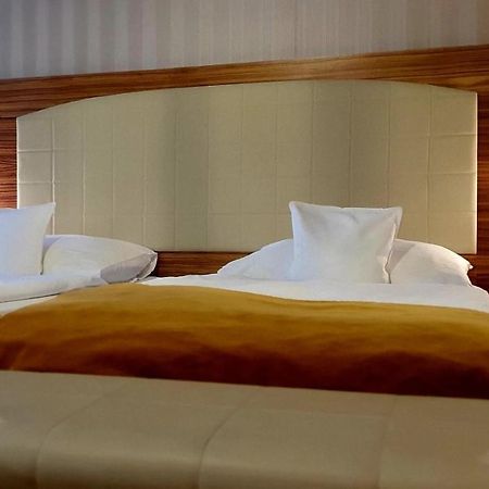 Hotel Okresni Dum Hradec Králové Eksteriør bilde