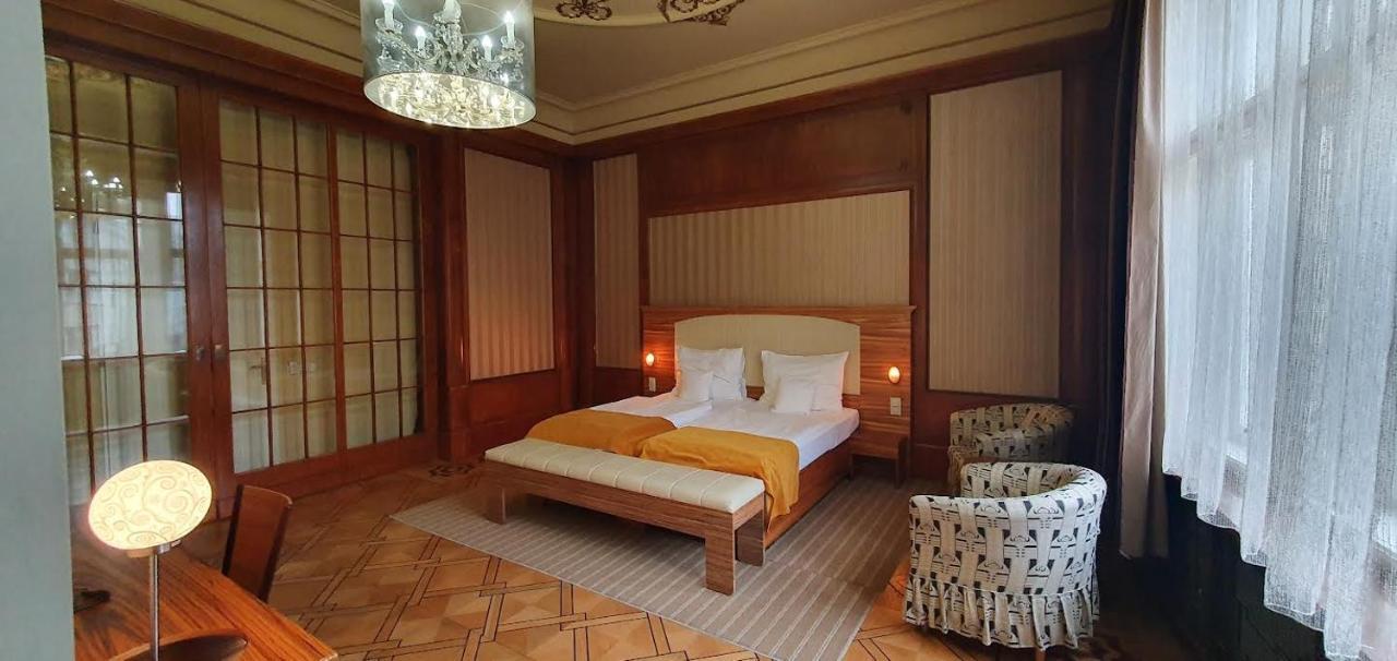 Hotel Okresni Dum Hradec Králové Eksteriør bilde